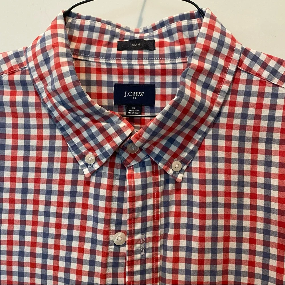 J Crew Men’s Long Sleeve Slim Fit Button Down Shirt.  XL.  Red/Blue/White Check. - Picture 3 of 8